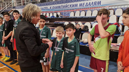 Соревнования по мини-футболу Соревнования по мини-футболу.